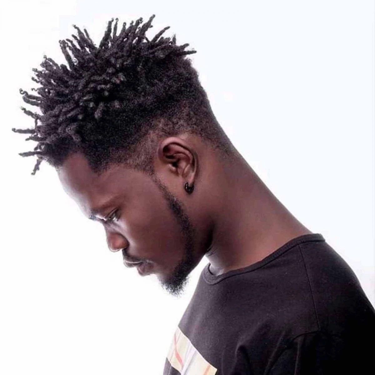 Afia Bruwaa Lyrics by Fameye Afia Bruwaa Lyrics